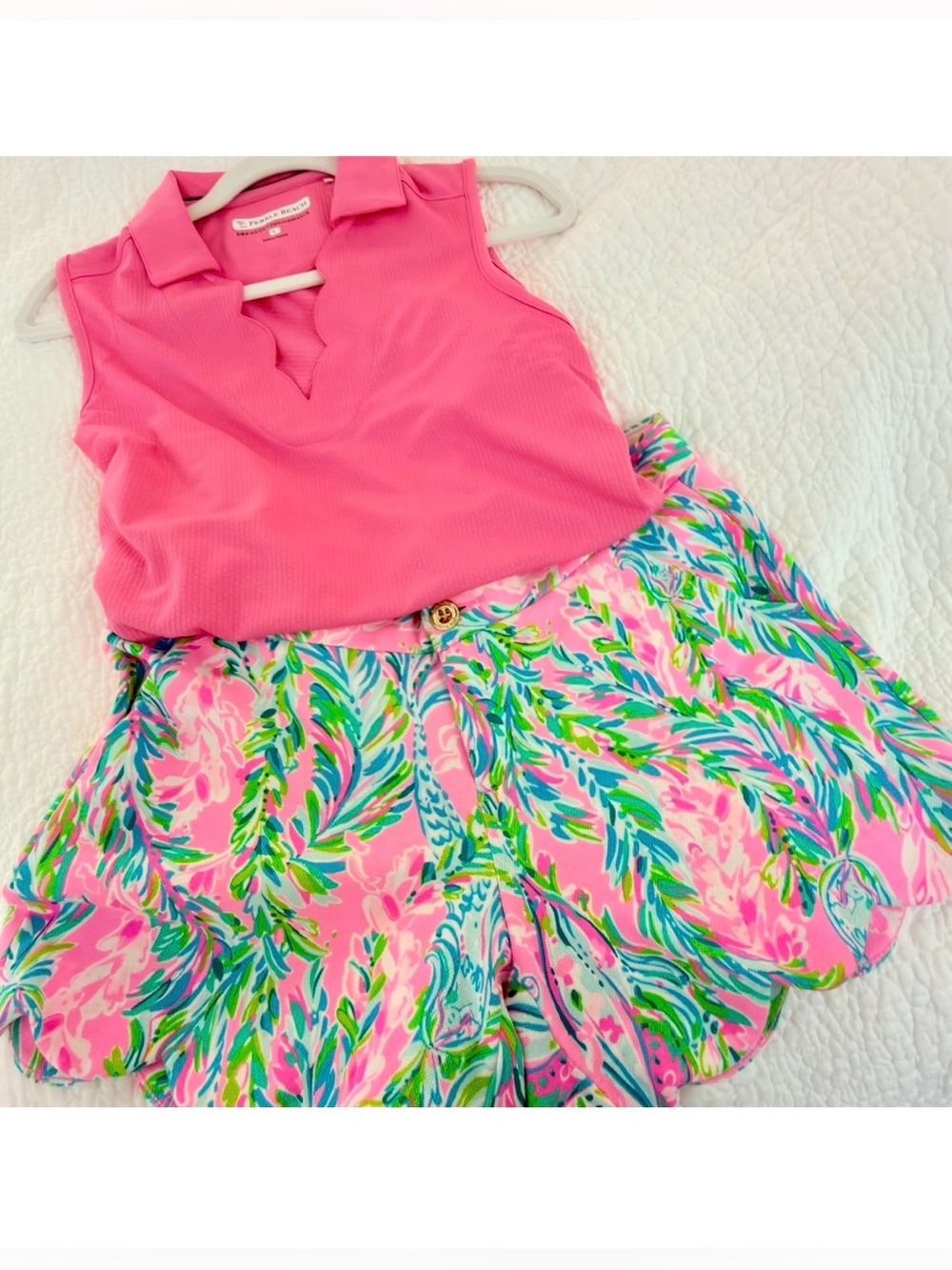 EUC Lilly Pulitzer Pink Scalloped Shorts - size 8